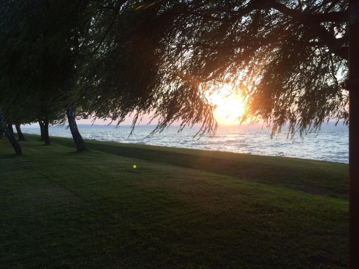 Pitypang Apartman Siófok Exteriér fotografie